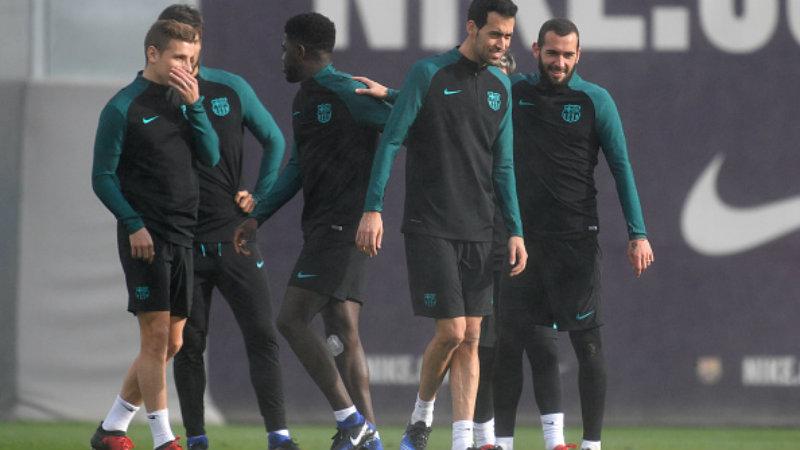 Barcelona saat sedang latihan.