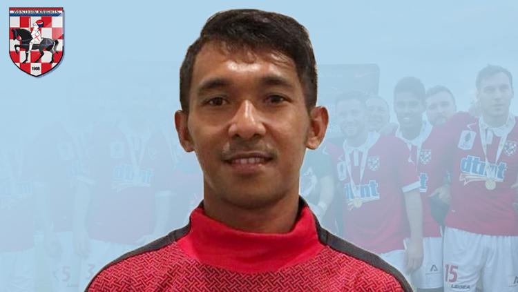 Yulius Mauloko.