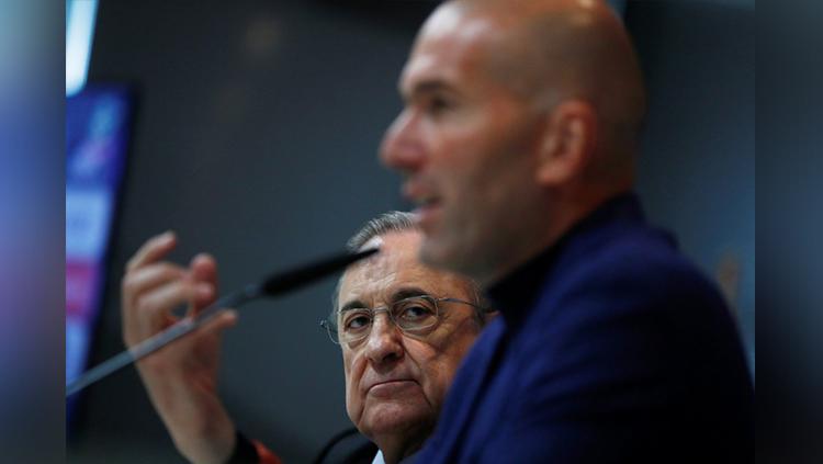 Waktu pemecatan Zinedine Zidane sudah ditetapkan Florentino Perez selaku presiden klub LaLiga Spanyol, Real Madrid. - INDOSPORT