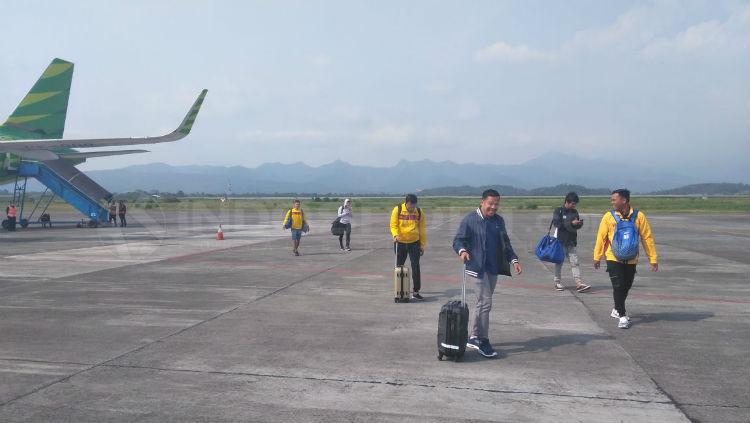 Beberapa pemain Sriwijaya FC sudah ada yang terbang lebih dahulu ke Banjarmasin, Rabu (06/06/18). - INDOSPORT