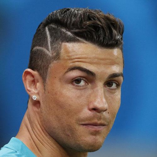 Gaya rambut ala Cristiano Ronaldo terus berganti. Copyright: INDOSPORT