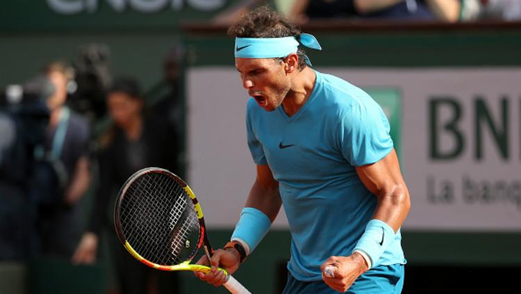 Rafael Nadal saat ini dilatih oleh mantan petenis Spanyol, Carlos Moya.