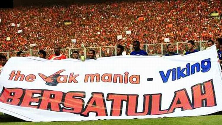 Indosport - The Jak dan Viking Bersatu