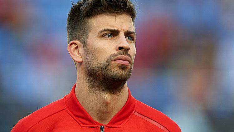 Gerard Pique saat latihan bersama Timnas Spanyol.
