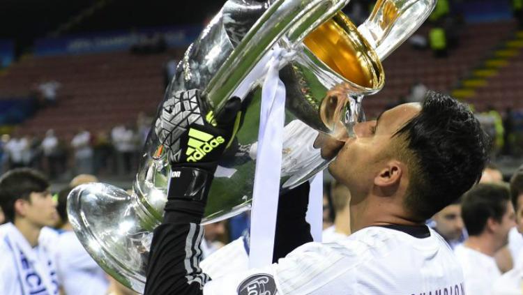 Keylor Navas tiga kali menjuarai Liga Champions bersama Real Madrid. - INDOSPORT