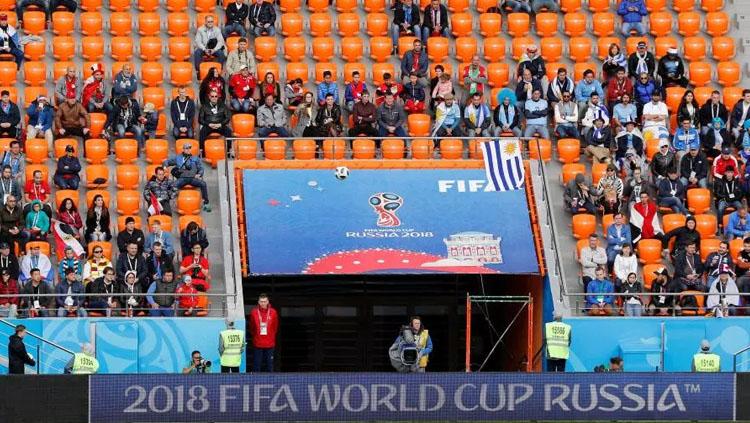 Kondisi bangku penonton di laga Mesir vs Uruguay di Piala Dunia 2018.