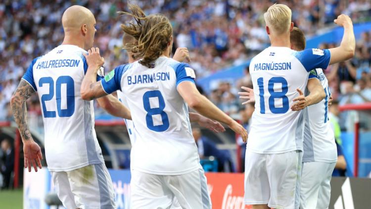 Para pemain Islandia saat merayakan gol Alfred Finnbogason ke gawang Argentina di laga Grup D Piala Dunia 2018.