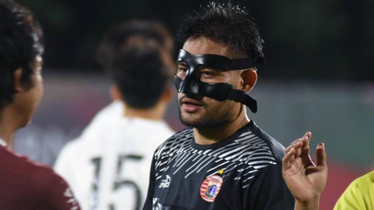 Kiper Persija Jakarta, Andritany Ardhiyasa dalam laga persahabatan menghadapi Korea Selatan U-23. Copyright: twitter.com/Persija_Jkt