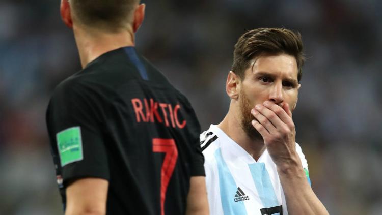 Lionel Messi usai Argentina kalah dari Kroasia di laga Grup D Piala Dunia 2018. - INDOSPORT