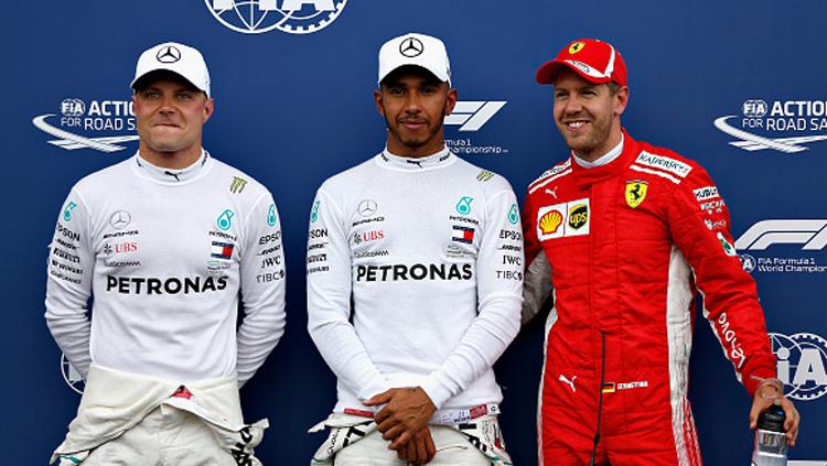 Valtteri Bottas (kiri), Lewis Hamilton (tengah), dan Sebastian Vettel, tiga pembalap F1 yang meraih 3 pole terdepan di GP F1 Prancis 2018.