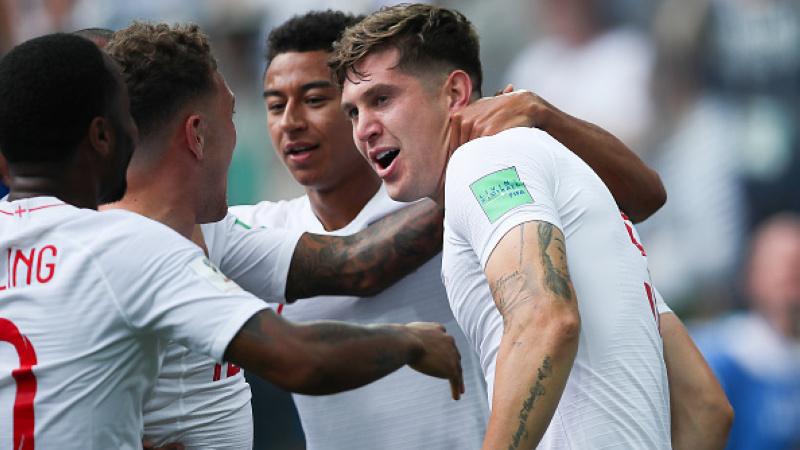 John Stones merayakan golnya ke gawang Panama - INDOSPORT