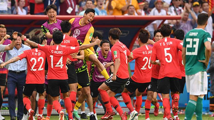 Selebrasi para pemain Timnas Korea Selatan usai memastikan diri menang atas Timnas Jerman. - INDOSPORT