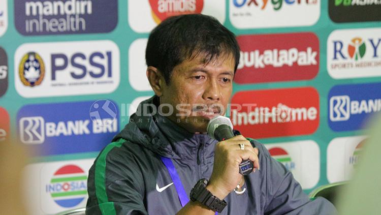 Indra Sjafri preskon usai laga melawan Vietnam U19. - INDOSPORT