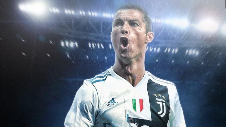 Aksi teriakan Cristiano Ronaldo dengan mengenakan jersey sebelah Real Madrid dan Juventus. - INDOSPORT