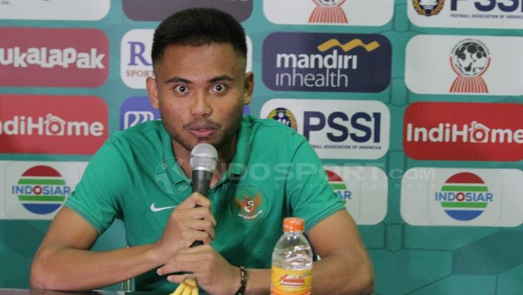 Saddil Ramdani dalam jumpa pers usai laga. Copyright: Petrus Manus Da Yerimon/INDOSPORT