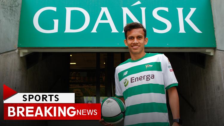 Egy Maulana Vikri resmi tanda tangan kontrak bersama Lechia Gdansk. - INDOSPORT
