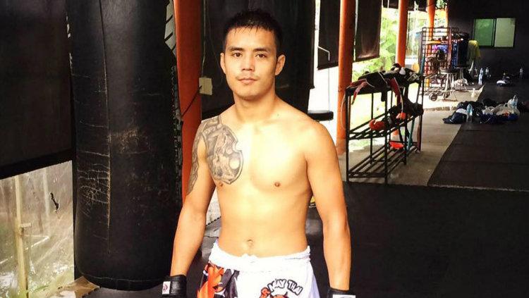 Pongsiri Mitsatit, petarung MMA yang ikut membantu proses evakuasi 13 pesepakbola muda Thailand dari dalam goa. - INDOSPORT