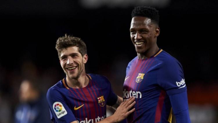 Lucas Digne dan Yerry Mina Copyright: topskor