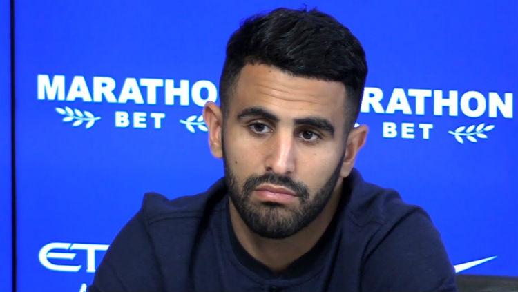 Konferensi pers pertama Riyad Mahrez di Man City.