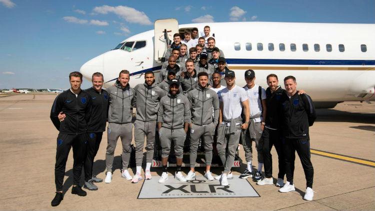 Kedatangan Timnas Inggris di Bandara Birmingham usai Piala Dunia 2018. - INDOSPORT