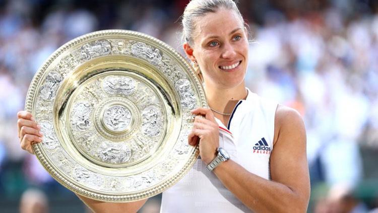 Angelique Kerber memenangkan Wimbledon 2018 usai mengalahkan Serena William, Sabtu (14/07/18).