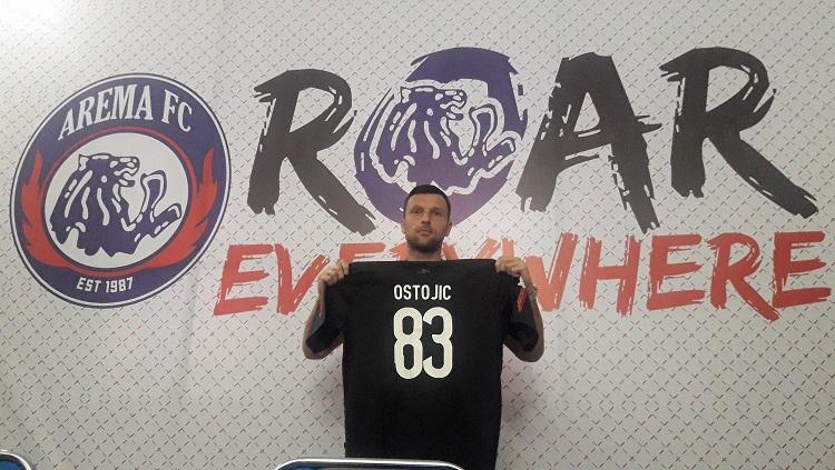 Srdjan Ostojic saat diperkenalkan sebagai pemain asing baru Arema FC