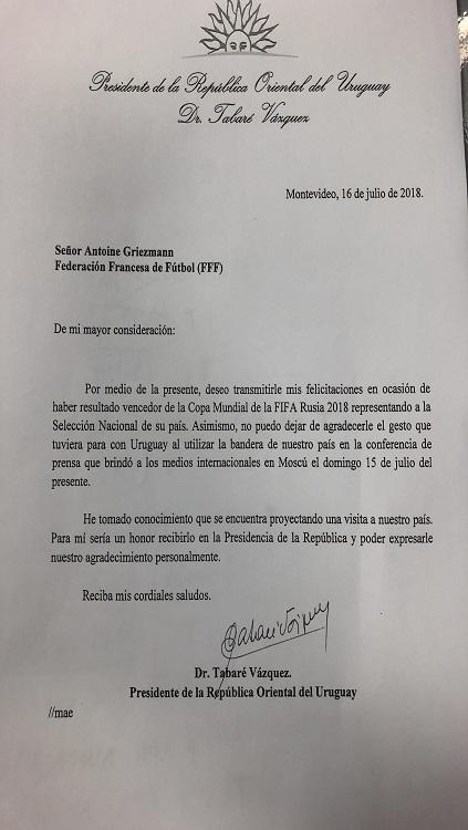 Surat Undangan Presiden Uruguay untuk Griezmann Copyright: Marca