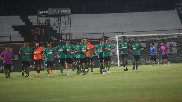 Skuat Sriwijaya FC saat berlatih jelang pertandingan. Copyright: ISTIMEWA