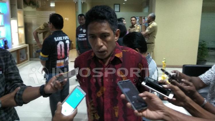 Bento Madubun, Media Officer Persipura. - INDOSPORT