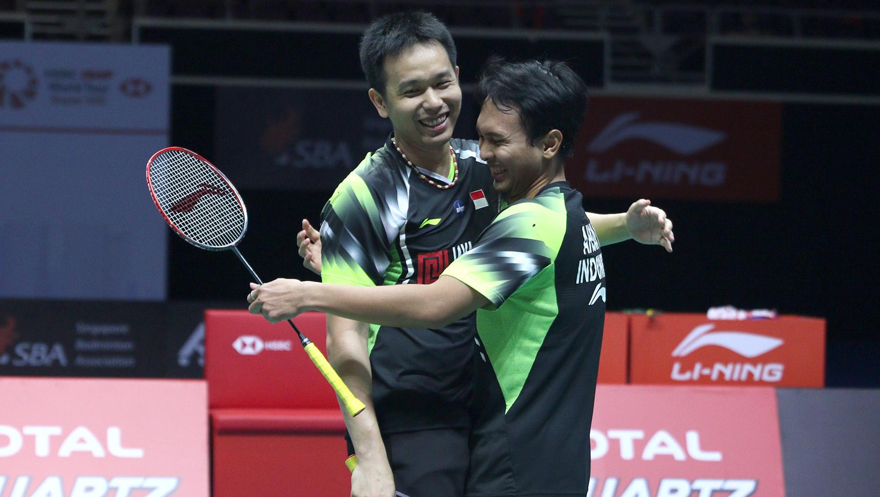 Mohammad Ahsan dan Hendra Setiawan di kejuaraan Singapore Open 2018. Copyright: Humas PBSI