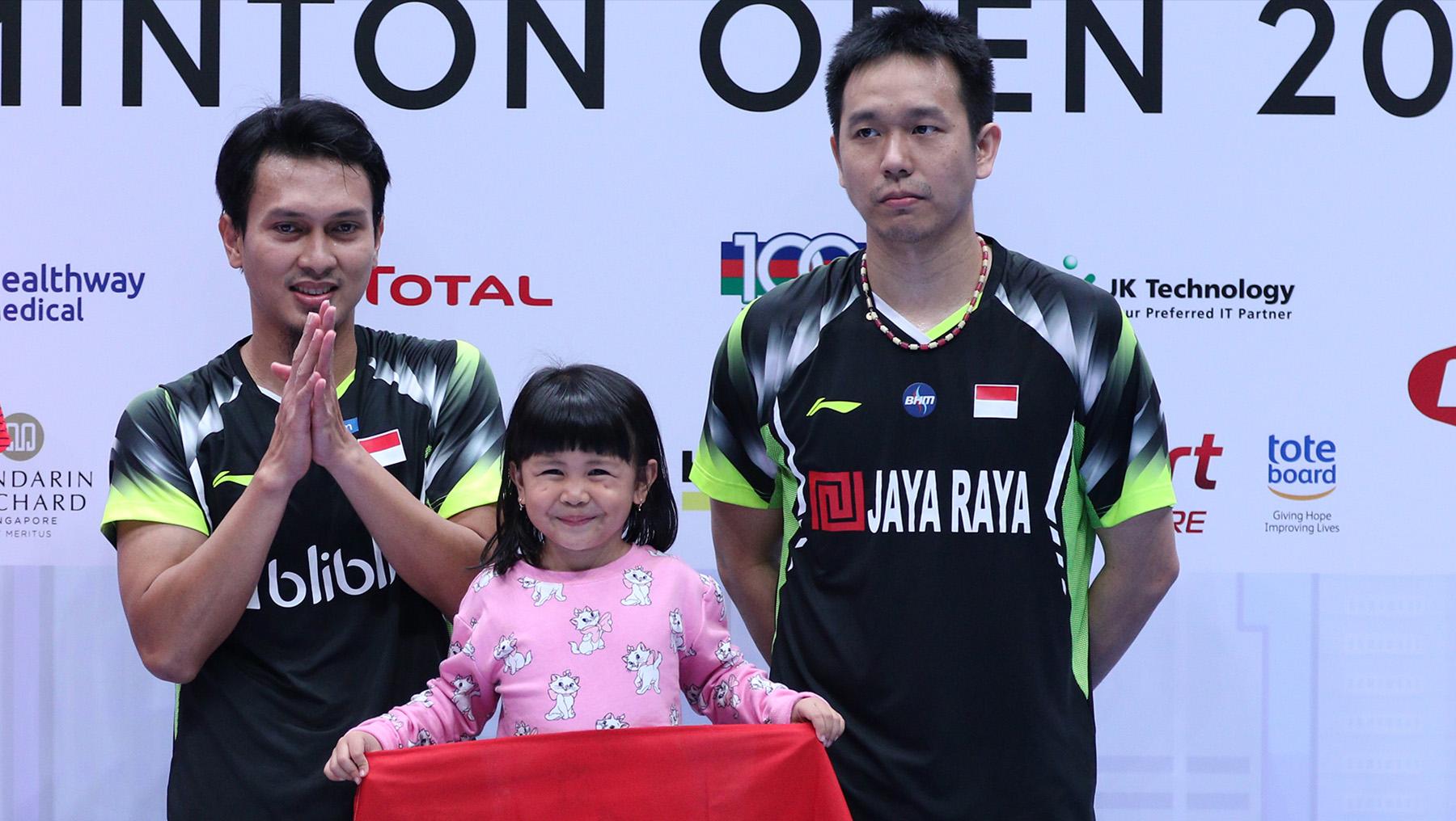 Mohammad Ahsan dan Hendra Setiawan di kejuaraan Singapore Open 2018.