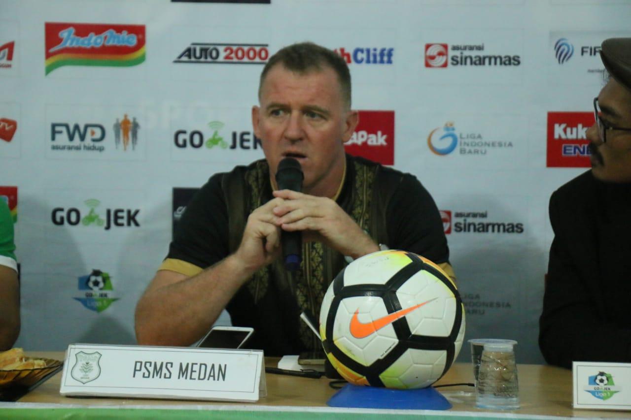 Peter Butler, pelatih baru PSMS Medan.