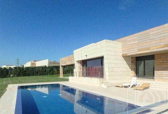 Tajir Melintir Cristiano Ronaldo Beli Apartemen Mewah Di Portugal Indosport