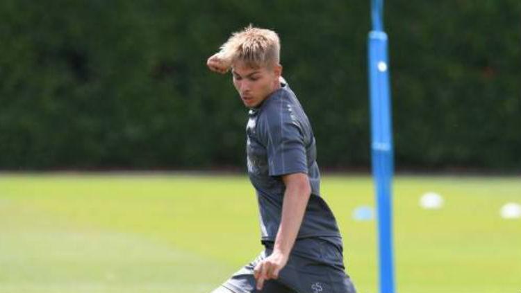 Emile Smith-Rowe, pemain muda Arsenal.