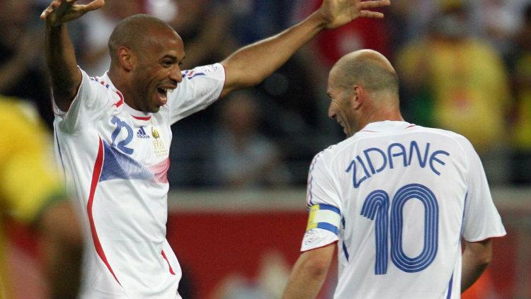 Thierry Henry dan Zinedine Zidane duo legenda Timnas Prancis
