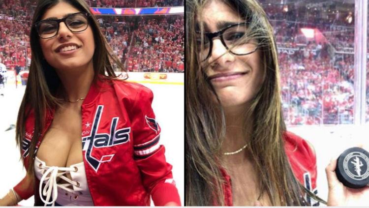 Mia Khalifa terkena keping bola saat menonton pertandingan hockey. - INDOSPORT