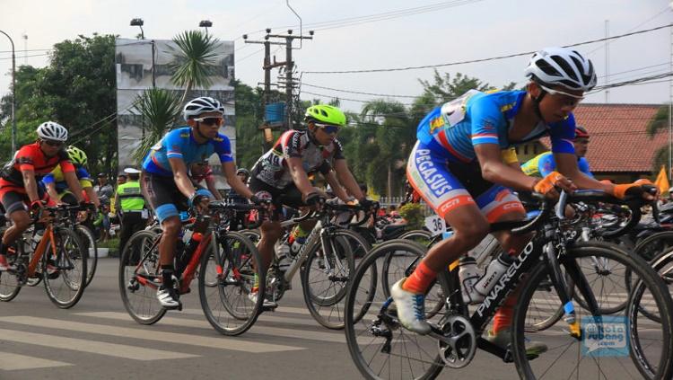 Balap sepeda di Kota Subang