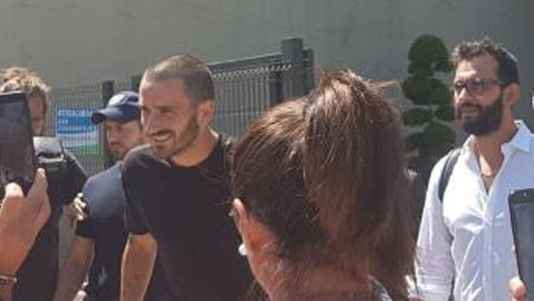 Leonardo Bonucci saat pertama kali kembali ke Kota Turin, basis kota Juventus.
