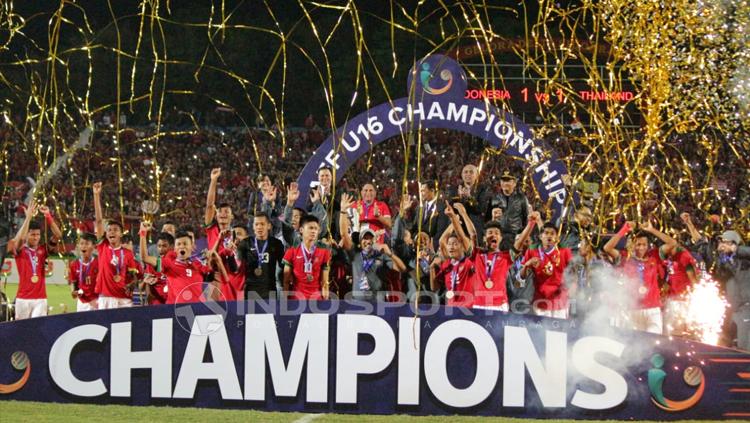 Selebrasi Indonesia setelah menjuarai Piala AFF U-16.
