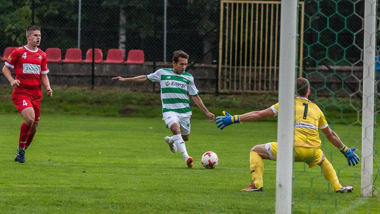 Pemain Lechia Gdansk Egy Maulana Vikri.