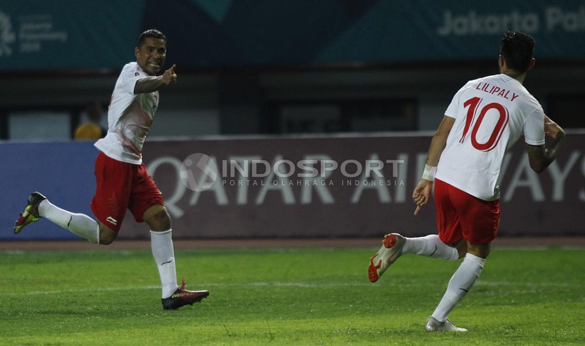 Selebrasi gol Beto Goncalves.