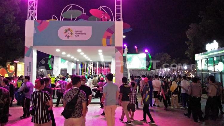 Kemeriahan Warga Palembang dalam Menyambut Asian Games 2018 Copyright: INDOSPORT/Muhammad Effendi