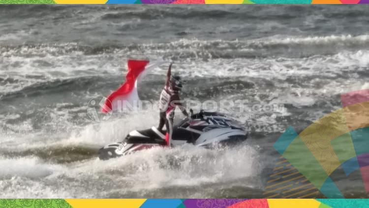 Aqsa Sutan Aswar meraih emas untuk Indonesia dari cabor jetski.