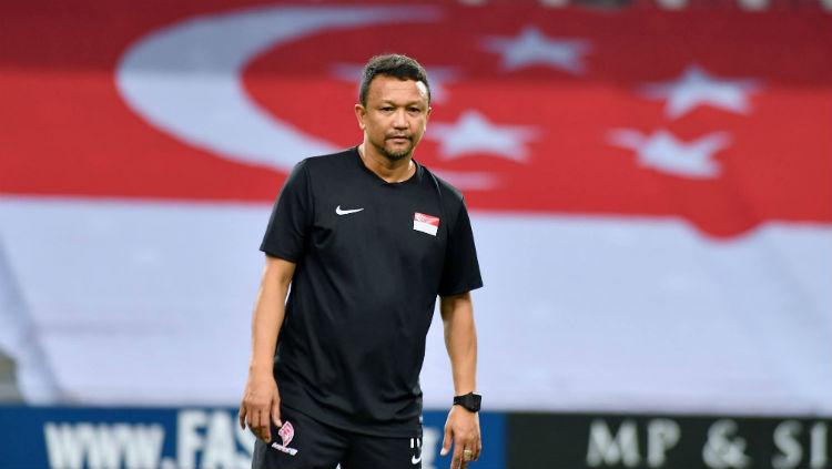 Fandi Ahmad besut Timnas Singapura di Piala AFF 2018. Copyright: FOX Sports Asia
