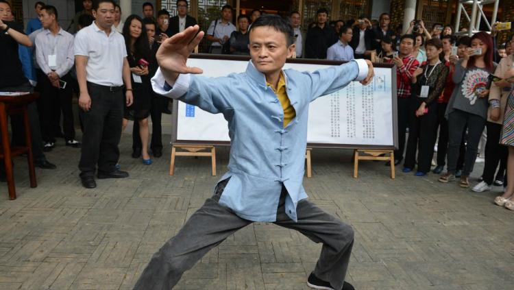 Jack Ma saat beraksi tai chi.