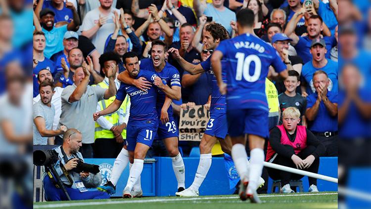 Selebrasi Pedro usai mencetak gol di laga Chelsea vs AFC Bournemouth di Liga Primer Inggris. Copyright: INDOSPORT.COM