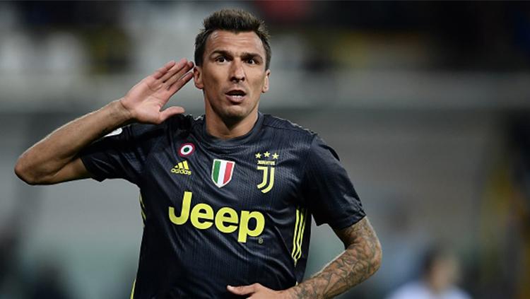 Selebrasi Mario Mandzukic setelah mencetak gol ke gawang Parma.