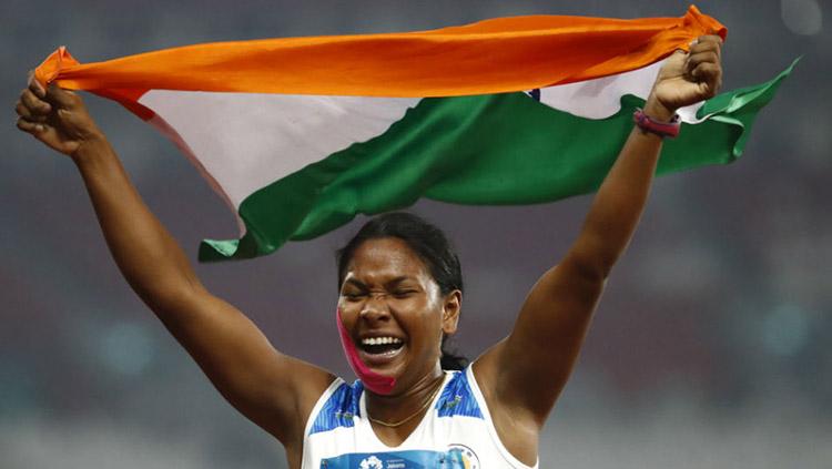Atlet India Swapna Barman yang memiliki 12 jari. - INDOSPORT
