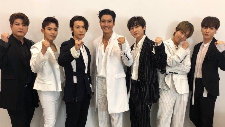 Super Junior tampil di penutupan Asian Games 2018 Copyright: Twitter @siwonchoi