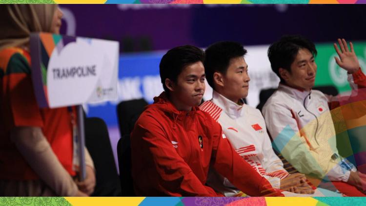 Yudha Tri Aditya ternyata seorang badut sirkus dan penjaga wahana.